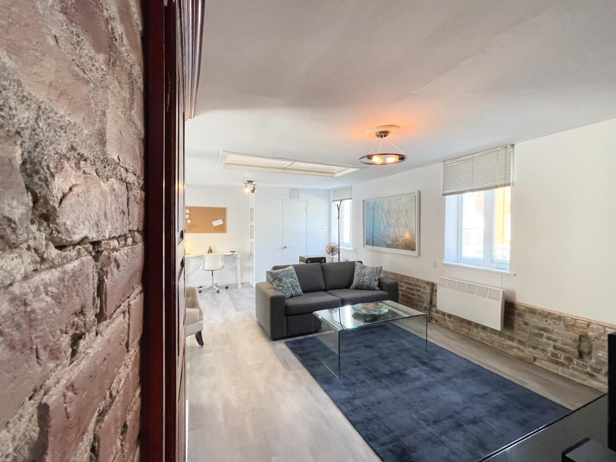 Quebec Grand Appartement By Hebergements Dcl Екстериор снимка