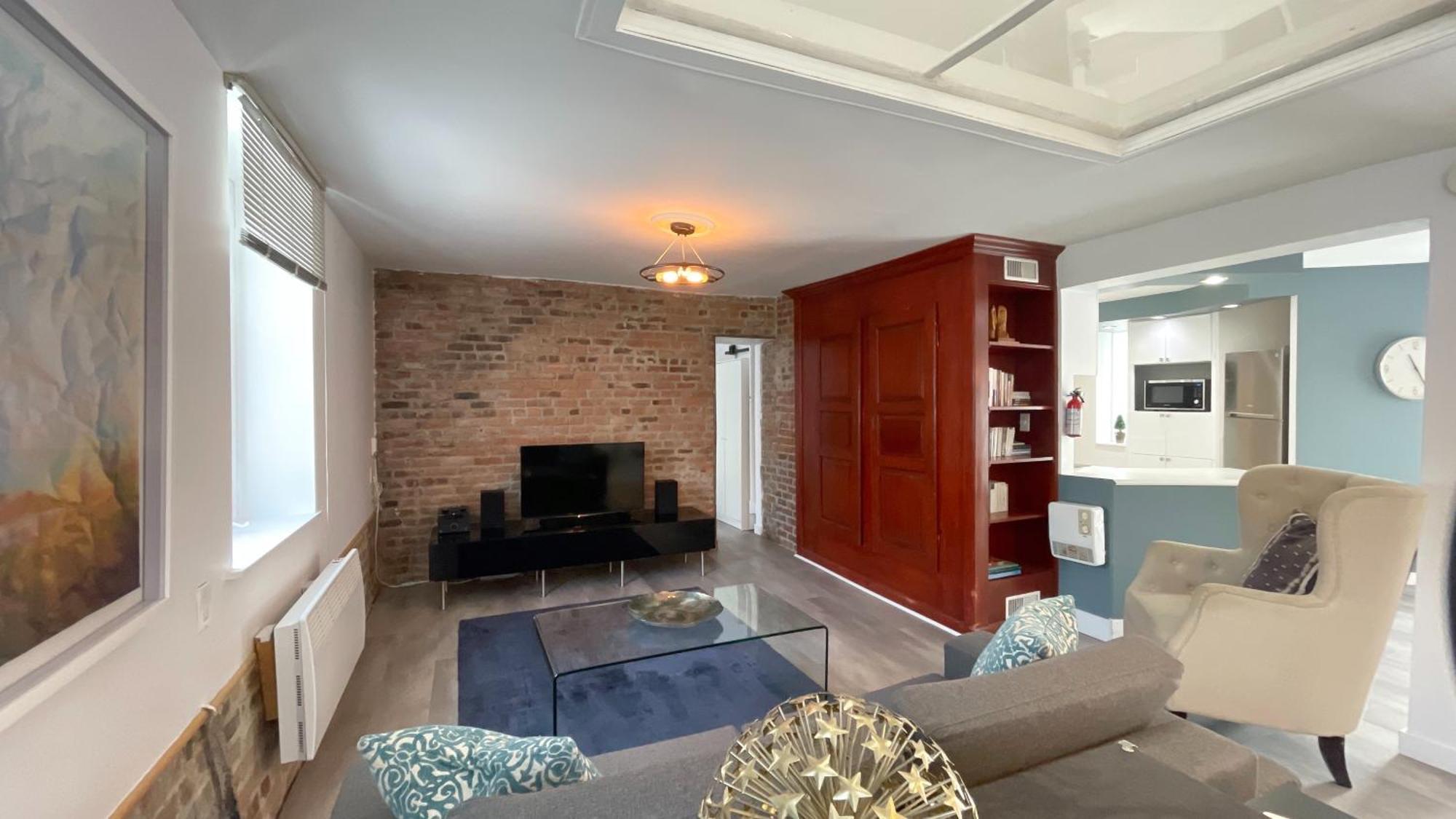 Quebec Grand Appartement By Hebergements Dcl Екстериор снимка